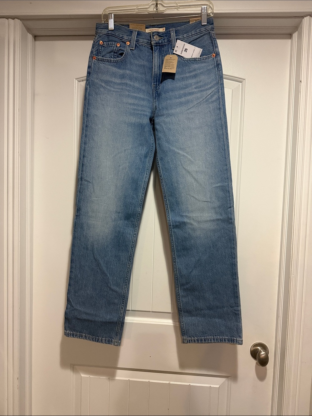 Levi’s Low Pro Straight Women’s Jeans Size 26 (2)